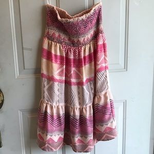 American Eagle Strapless pink dress